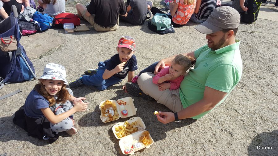 הפיש אנד צ'יפס הראשון